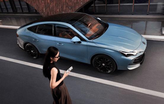 真“全系标配+轿跑平权” MG7 2026款上市11.69-15.49万元