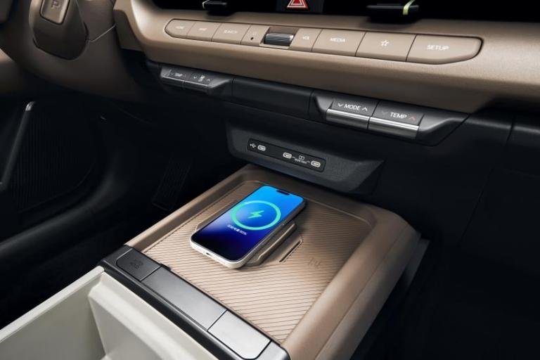 满配实力、价值越级 起亚全新赛图斯预售开启 限时预售价8.09万元起,另享至高2.7万元尊享礼遇