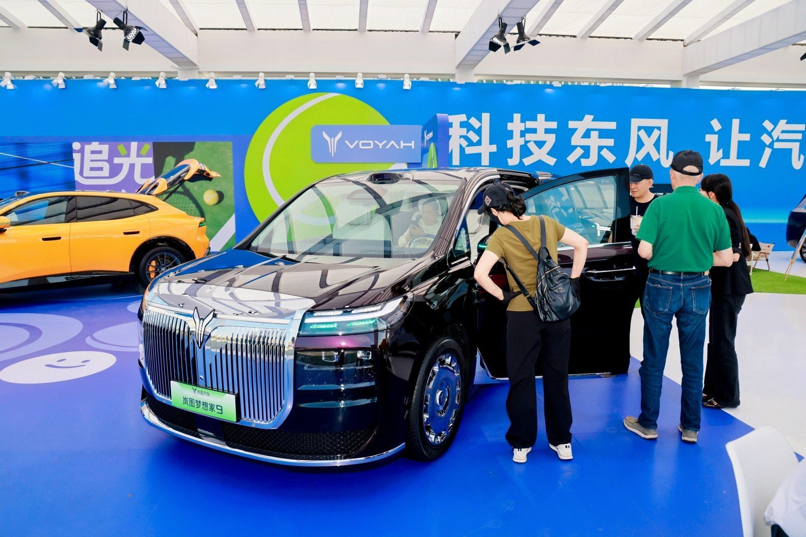追光S现身世界级赛场 东风岚图连续三年冠名武汉网球公开赛